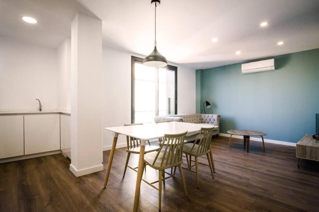 4-1 Apartamento De Diseno En El Centro De Reusアパートメント エクステリア 写真